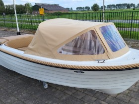 Yssel 590 Tender