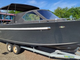 Maxima 730
