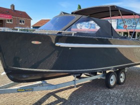 Maxima 730