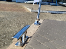Maxima 730