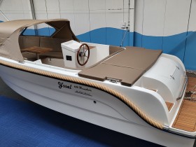 Yssel 605 Tender